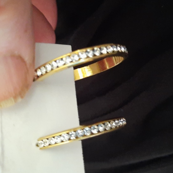 Hoop earings - Picture 5 of 5